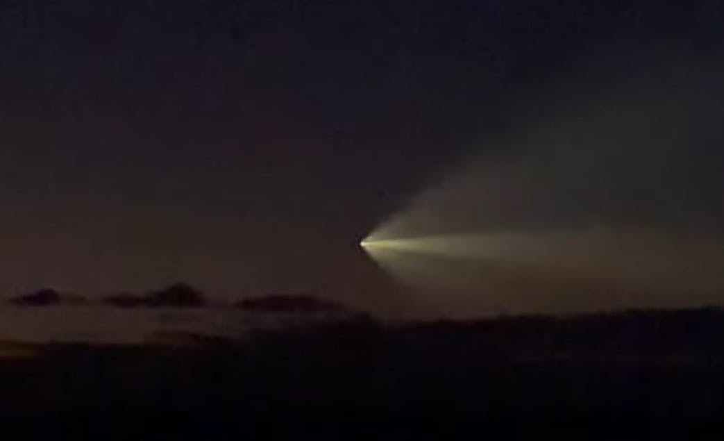 Cohete SpaceX visto desde Puerto Rico 01/31/2022